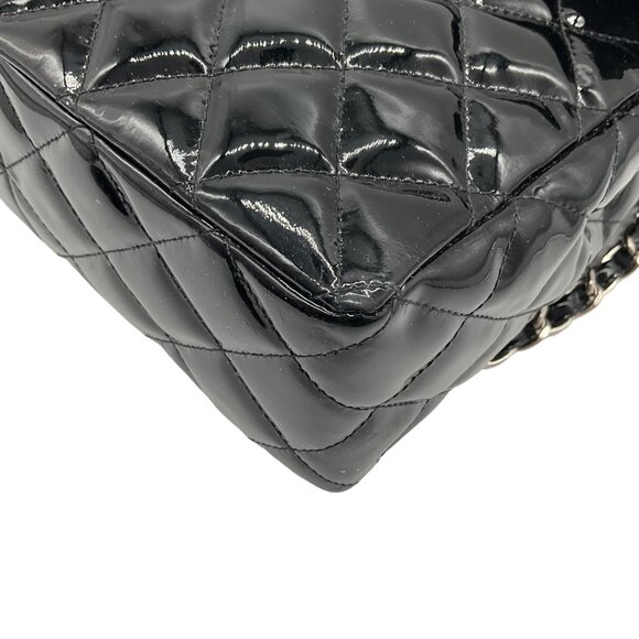 Chanel Vintage 1990\'s Black Quilted Patent Leather Backpack main image 10